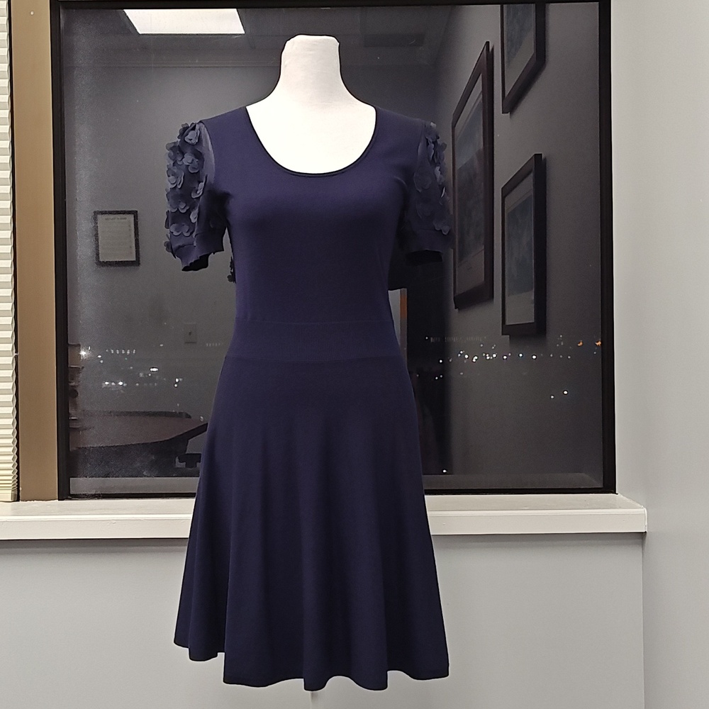 Draper James XS Nassau Navy Fleurette Sleeve Lightweight Sweater Dress NWT - Picture 4 of 13